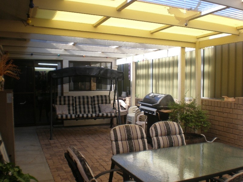 2 Gaylard Crescent, Redwood Park SA 5097