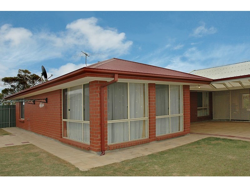 34 Rowe Circuit, Walkley Heights SA 5098