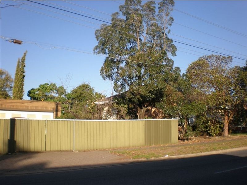 2 Chatsworth Avenue, Valley View SA 5093