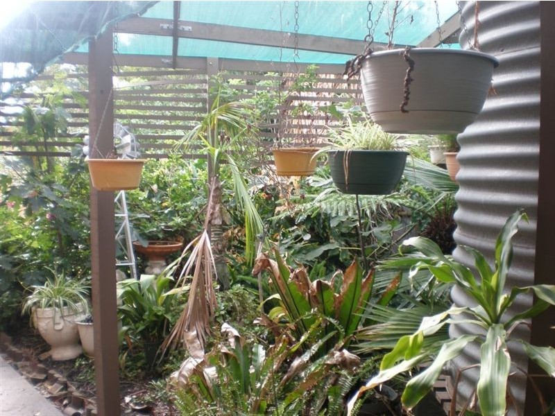 2 Chatsworth Avenue, Valley View SA 5093