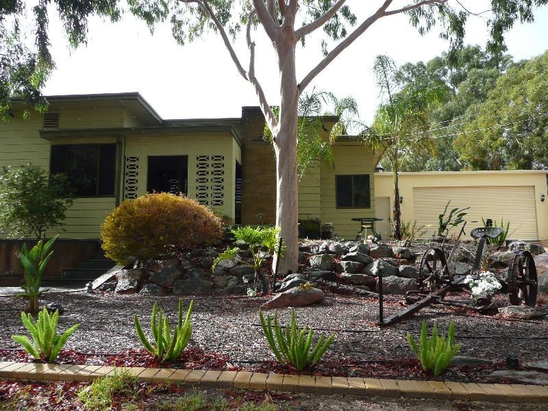 4 Dene Road, Highbury SA 5089