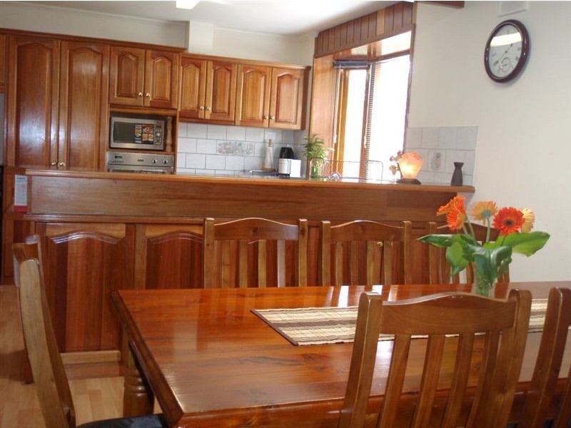 33 Awoonga Road, Highbury SA 5089