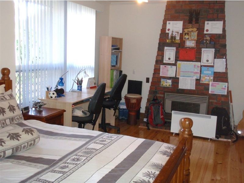 33 Awoonga Road, Highbury SA 5089