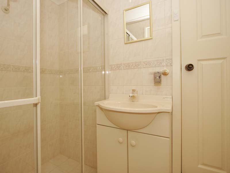 33 Awoonga Road, Highbury SA 5089