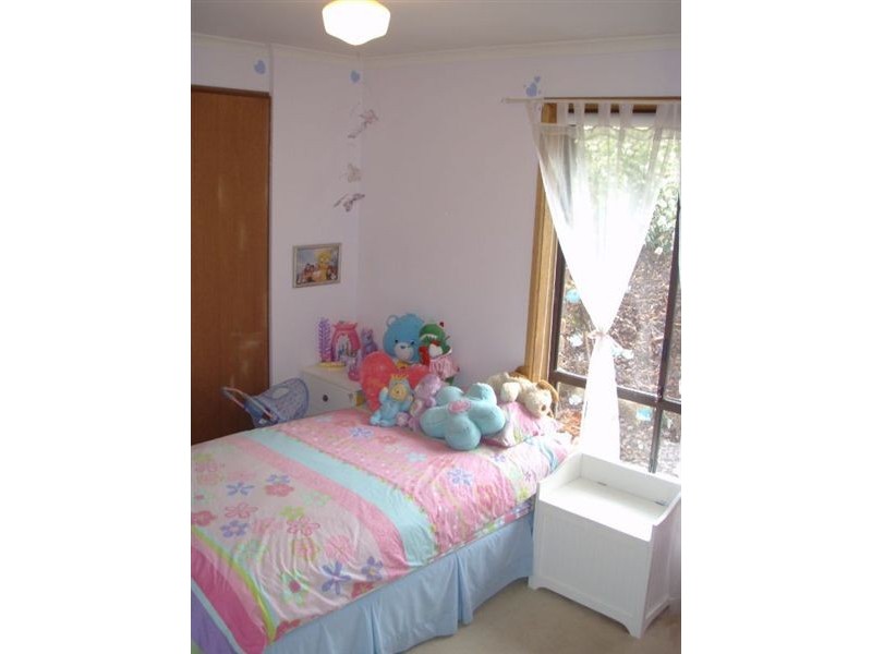 5 Lark Court, Wynn Vale SA 5127