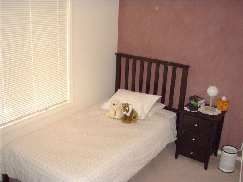 10 Attingham Crescent, Oakden SA 5086