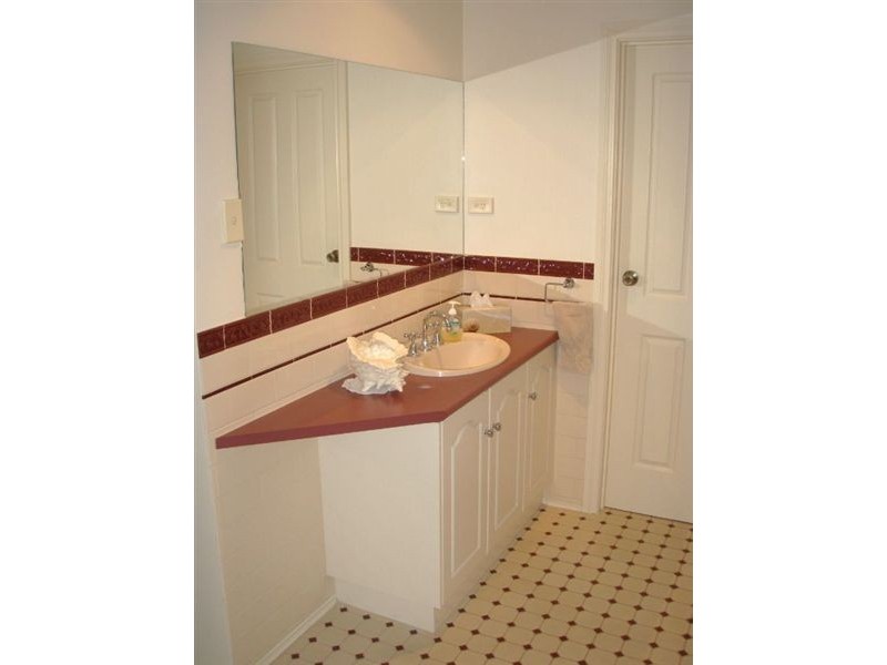 10 Attingham Crescent, Oakden SA 5086