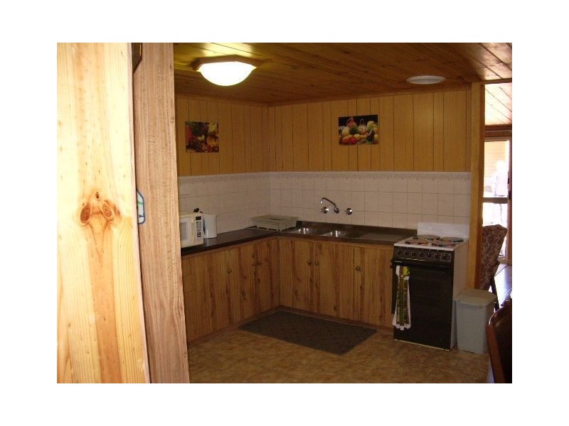 Shack 34 Paisley Creek Estate, Blanchetown SA 5357