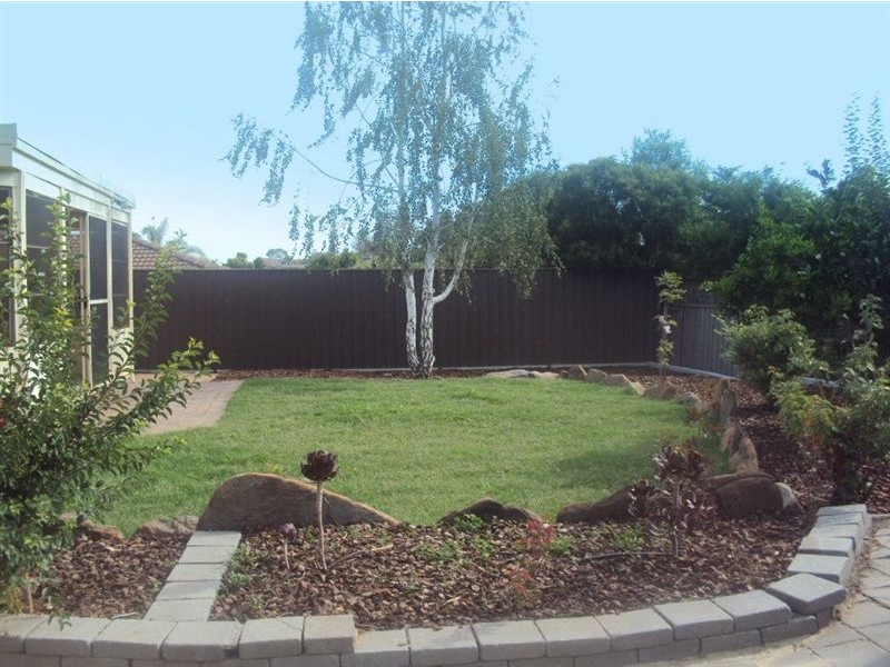 10 Dotterel Court, Wynn Vale SA 5127