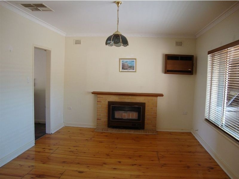 22 Salisbury Avenue, Valley View SA 5093