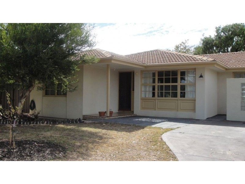 19 Deakin Avenue, Hope Valley SA 5090