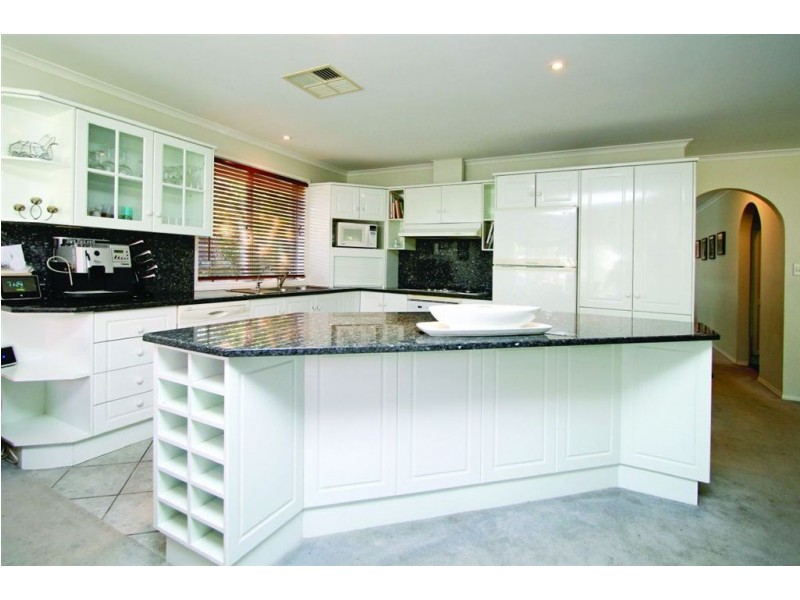 37 Attingham Crescent, Oakden SA 5086