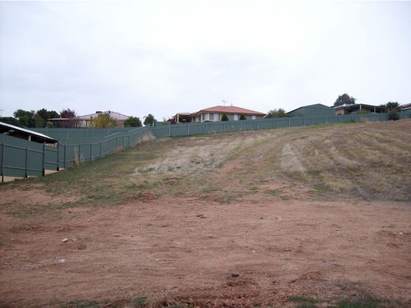 Lot 301 Shrike Place, Hewett SA 5118