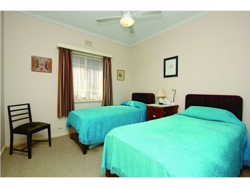 24 Maple Avenue, Klemzig SA 5087