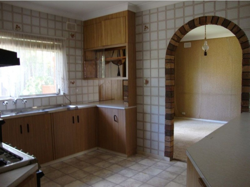 1 Philip Street, Valley View SA 5093