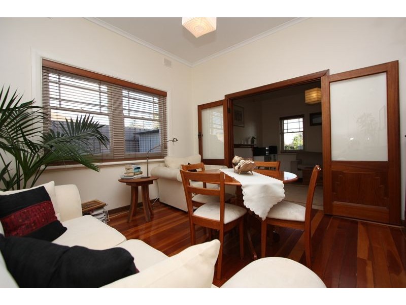 33 Warren Avenue, Prospect SA 5082