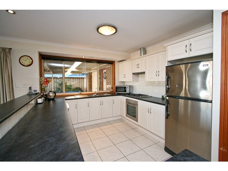 10 Lucy Drive, Munno Para West SA 5115