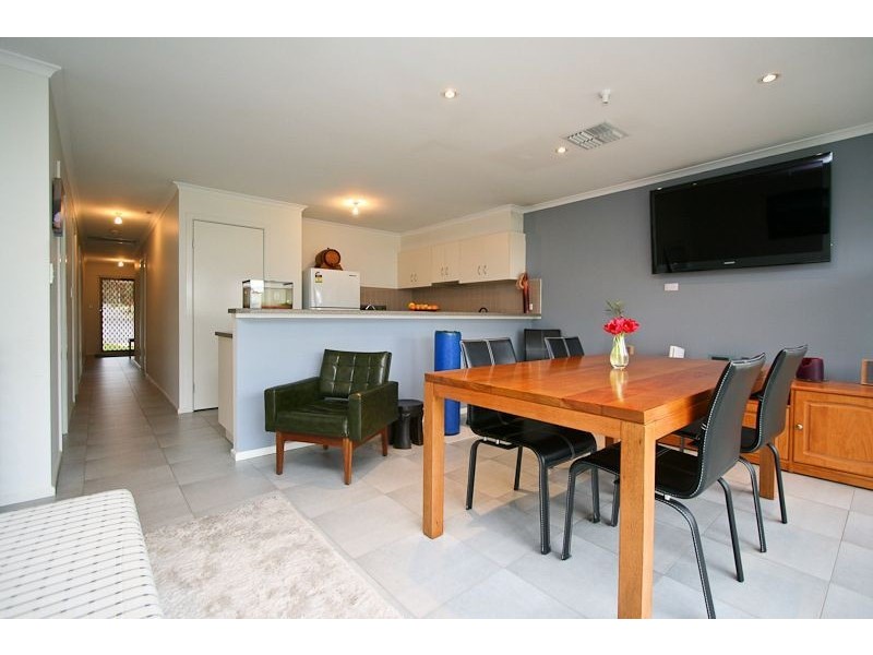 1C Jennier Crescent, Para Hills SA 5096