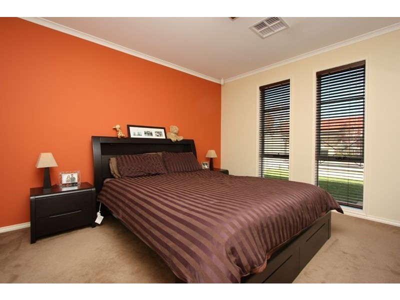 15 Eaton Avenue, Kilburn SA 5084