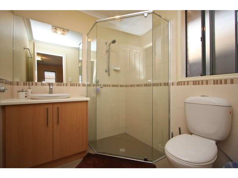 15 Eaton Avenue, Kilburn SA 5084