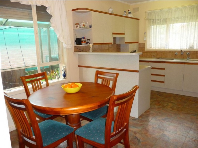 10 Rex Avenue, Gilles Plains SA 5086