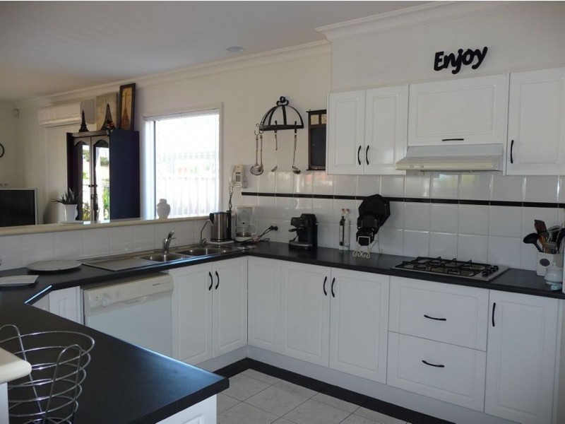 35 Burdekin Avenue, Hillcrest SA 5086
