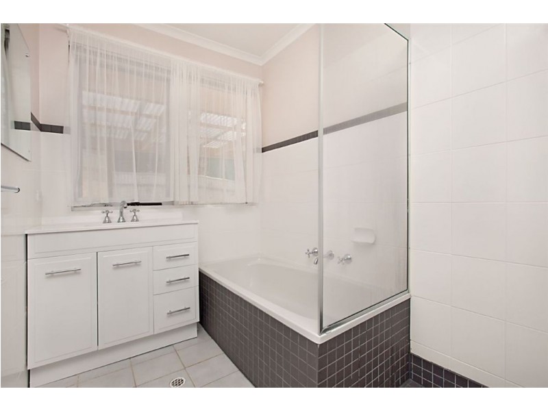 7 The Glen, Athelstone SA 5076