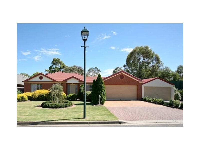 2 Parkview Drive, Oakden SA 5086