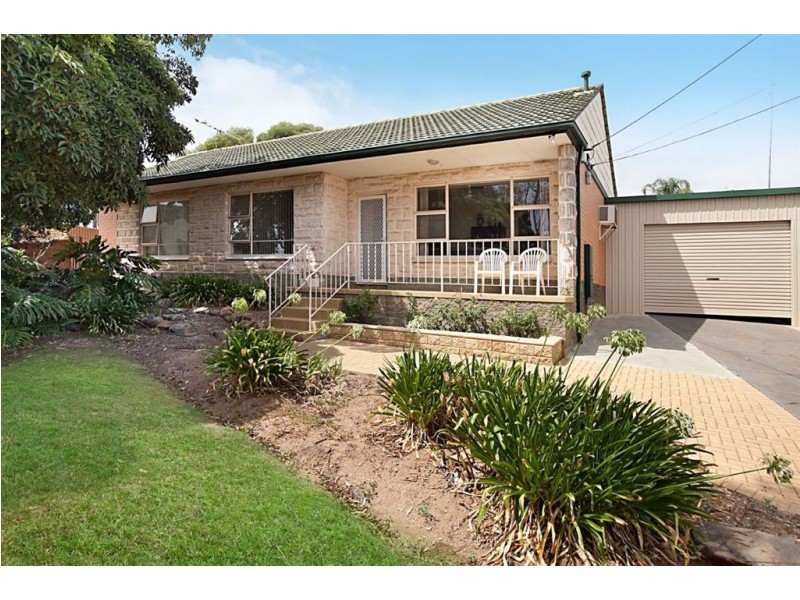 31 McGowan Court, Para Hills SA 5096
