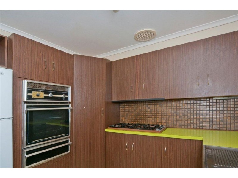 7 Wedge Street, Fairview Park SA 5126