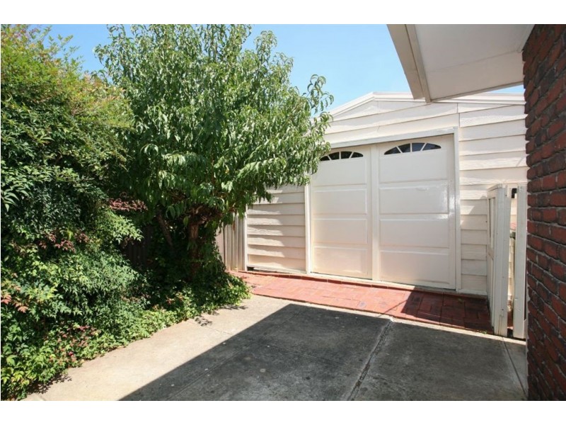 74 Currawong Crescent, Modbury Heights SA 5092