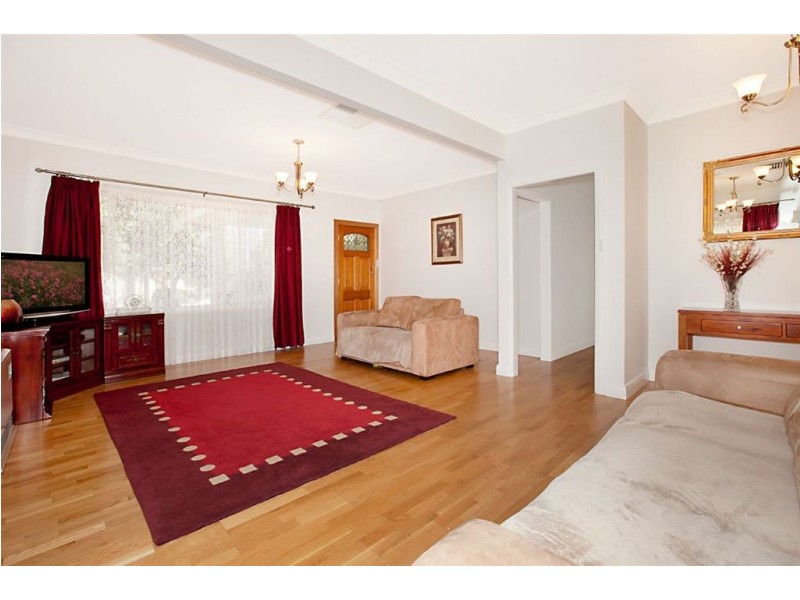 6 Myrtle Road, Dernancourt SA 5075