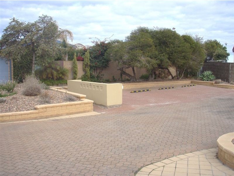 57 Sandpiper Place,, West Lakes Shore SA 5020