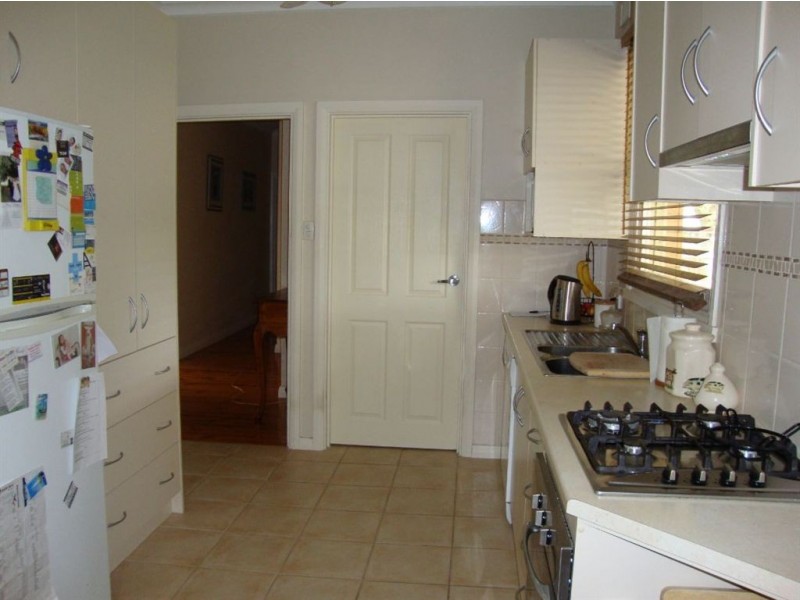 24 Gordon Ave, St Agnes SA 5097