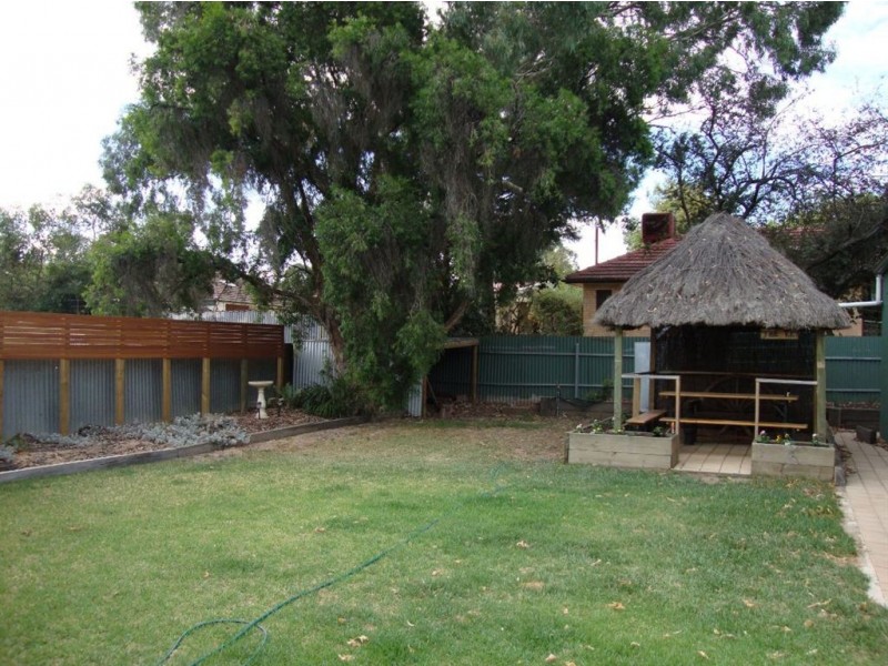 24 Gordon Ave, St Agnes SA 5097