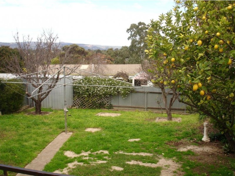 79 Eyre Crescent, Valley View SA 5093