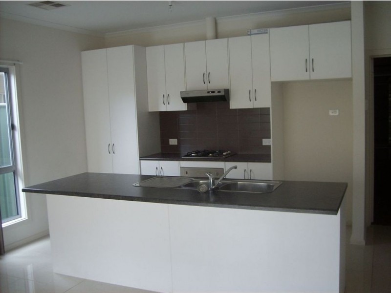 20 Cathedral Circuit, Mawson Lakes SA 5095