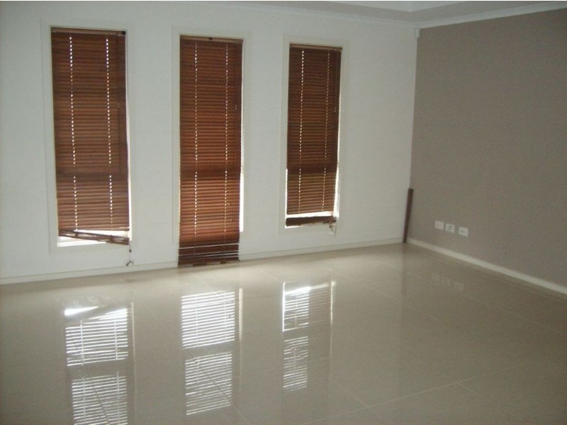 20 Cathedral Circuit, Mawson Lakes SA 5095