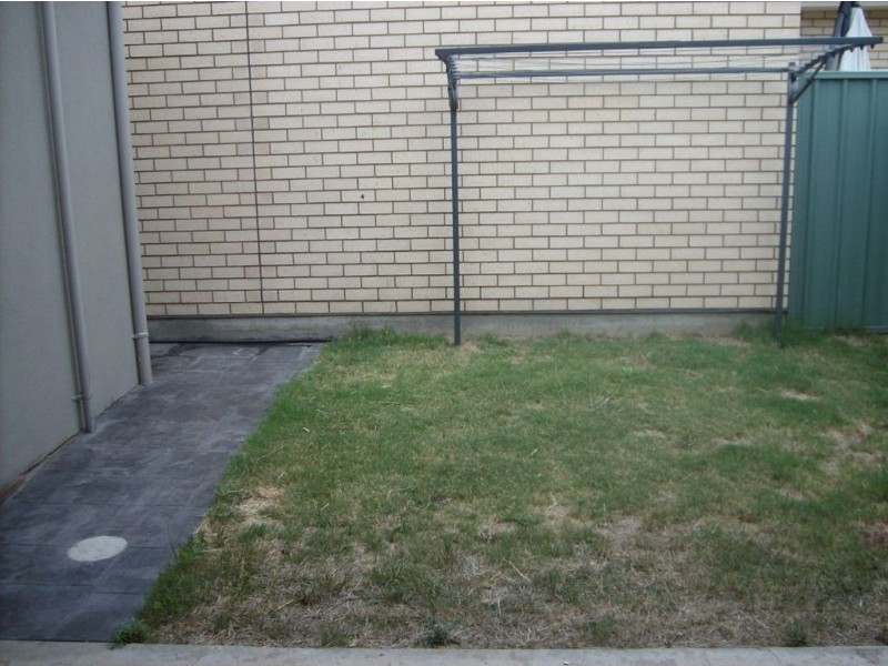 20 Cathedral Circuit, Mawson Lakes SA 5095