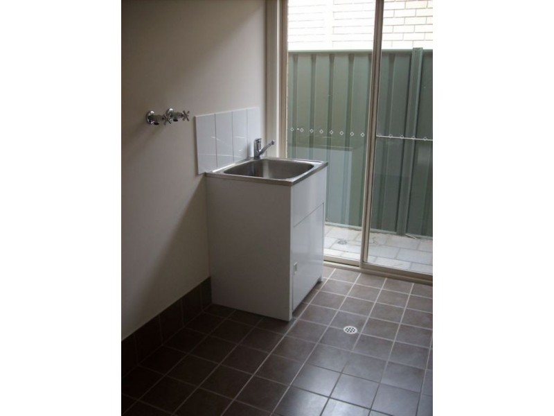 6 Lincoln Place, Mawson Lakes SA 5095