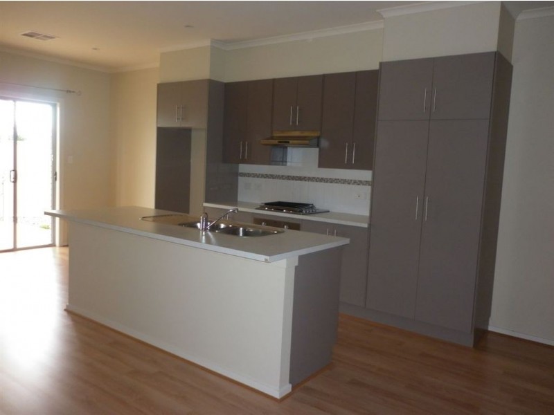 1a Pauls Drive, Valley View SA 5093