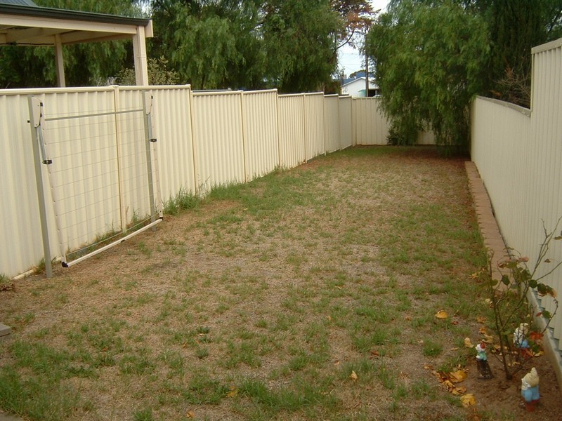 3 McQuarie Avenue, Hillcrest SA 5086