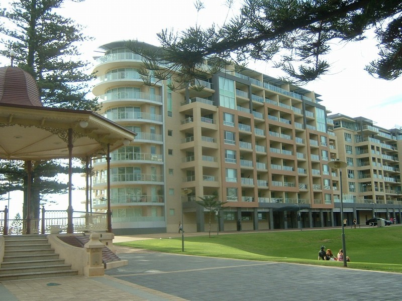 704/19 Holdfast Promenade, Glenelg SA 5045