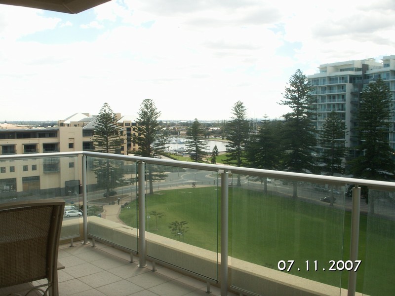 704/19 Holdfast Promenade, Glenelg SA 5045