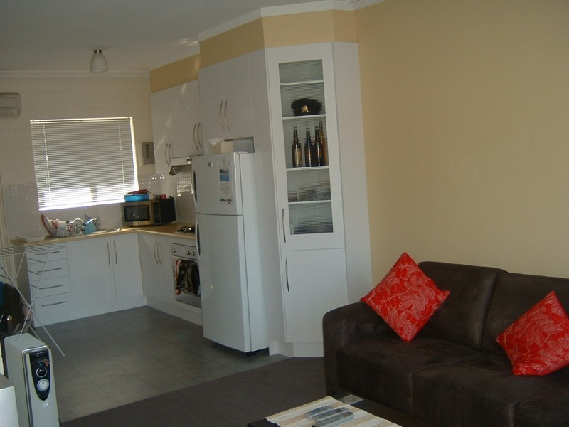 4/11 Alexander Street, Largs Bay SA 5016