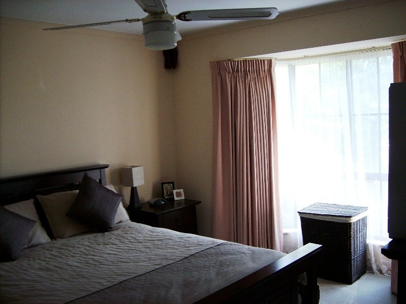 2 Tongariro Avenue, Greenwith SA 5125