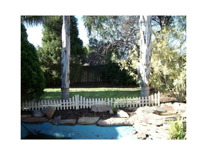 10 Cobblestone Close, Gulfview Heights SA 5096