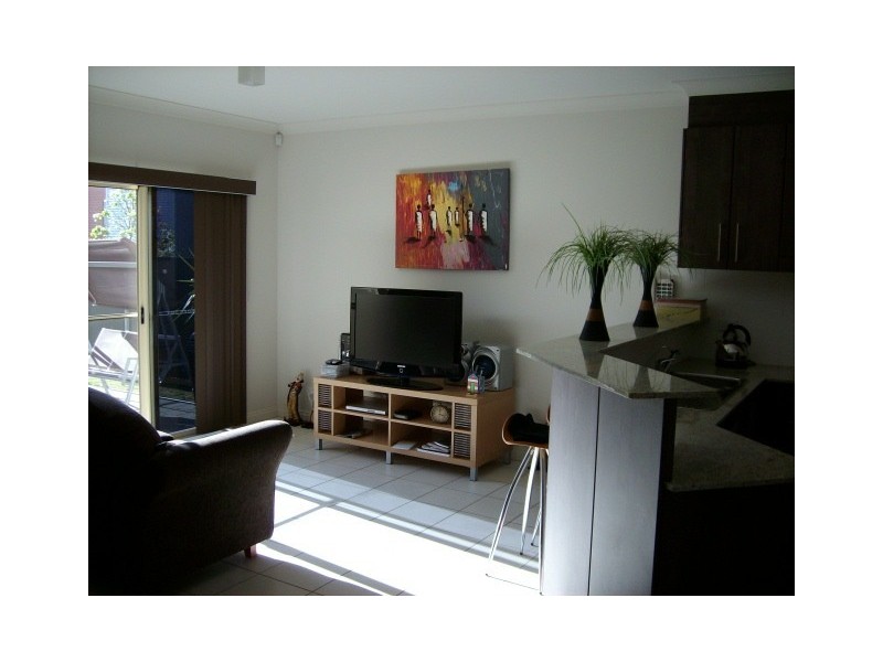 18 Yates Street, Mawson Lakes SA 5095