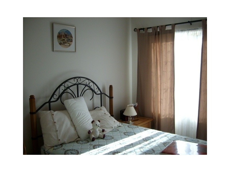 18 Yates Street, Mawson Lakes SA 5095