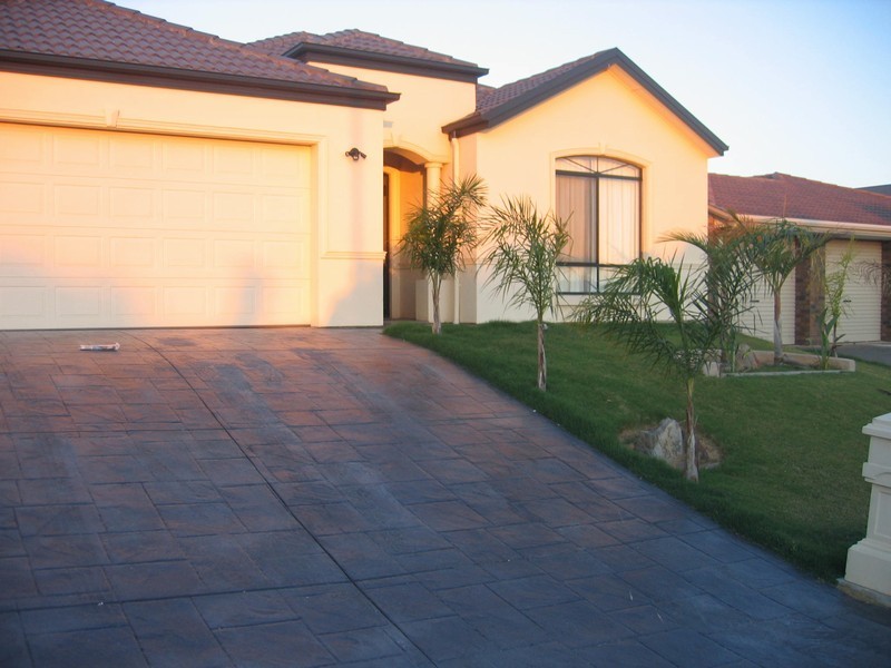 14 Outback Court, Walkley Heights SA 5098